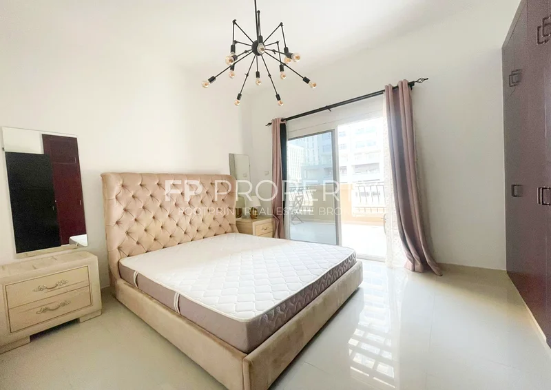 Hot | Deal 1bhk/ Fully /Furnished /Vacant /Unit/64177522402946114