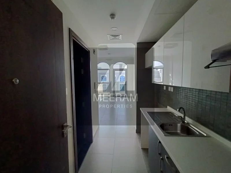 Great Community | Unfurnished Studio | Spacious Layout64156632587010114