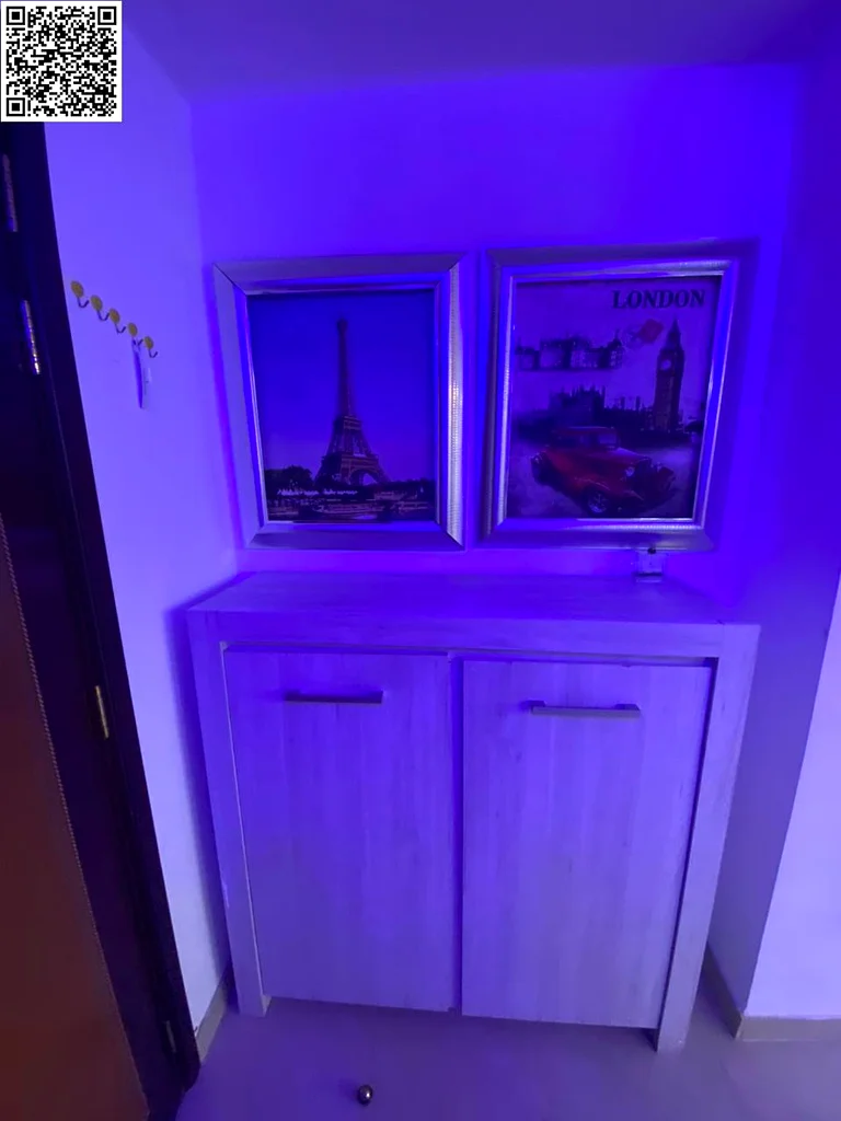 Two-bedroom furnished apartment directly on the seafront for annual rent in Ajman - Corniche Residence Towers. 2 bathrooms. Private parking. Gym and s64053093073155113