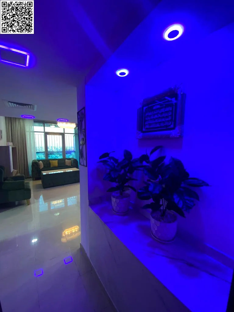 Two-bedroom furnished apartment directly on the seafront for annual rent in Ajman - Corniche Residence Towers. 2 bathrooms. Private parking. Gym and s64053093073155112