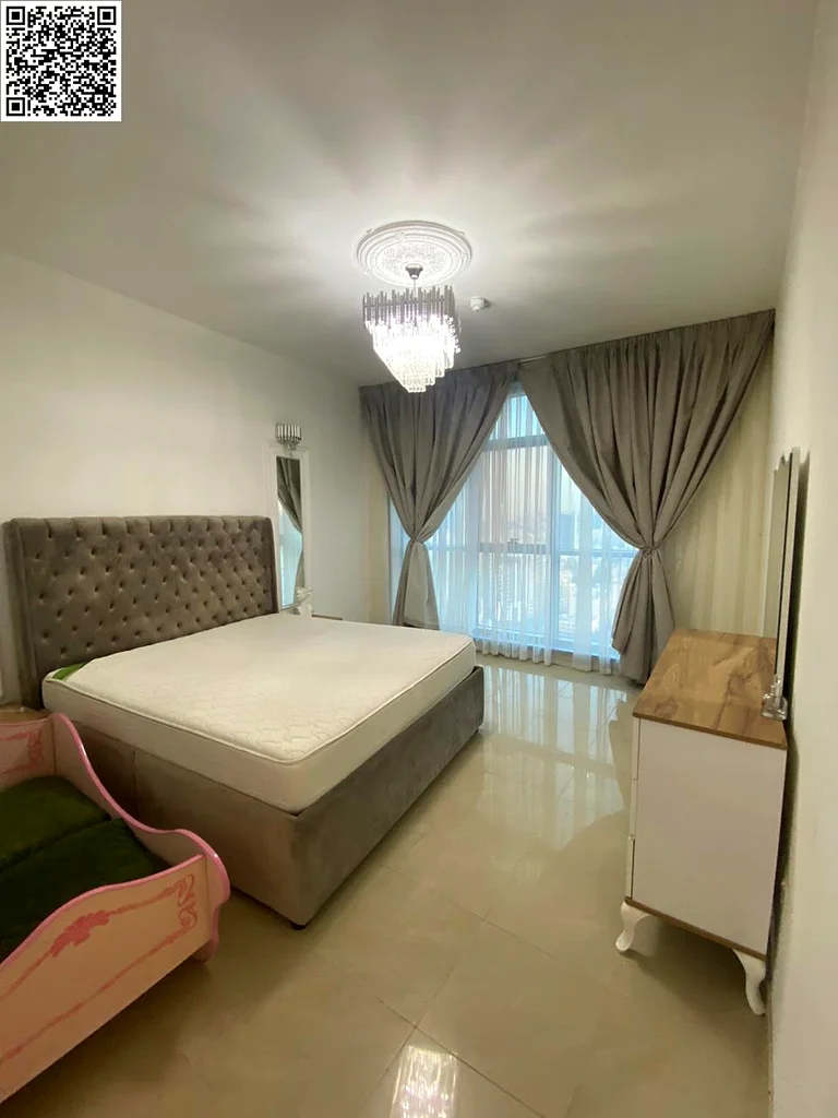 Two-bedroom furnished apartment directly on the seafront for annual rent in Ajman - Corniche Residence Towers. 2 bathrooms. Private parking. Gym and s64053093073155110