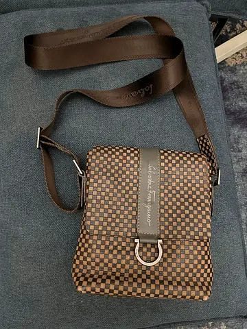 Authentic Salvatore Ferragamo leather crossbody bag men lacoste louis vuitton nike yeezy air jordan