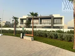 Upgraded Unit | Near To Amenities | Corner Unit