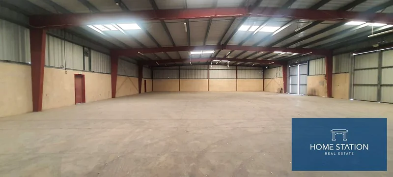 WAREHOUSE AVILABLE IN UNIQUE LOCATION AL QUOZ 464065704760450110
