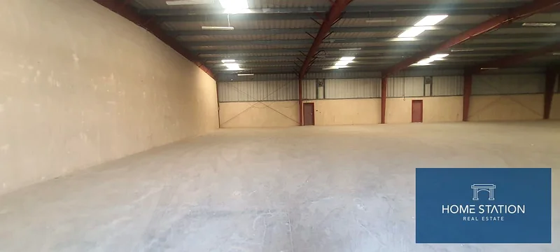 WAREHOUSE AVILABLE IN UNIQUE LOCATION AL QUOZ 464065704760450111