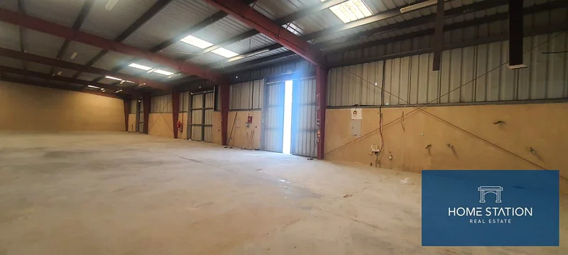 WAREHOUSE AVILABLE IN UNIQUE LOCATION AL QUOZ 464065704769537114