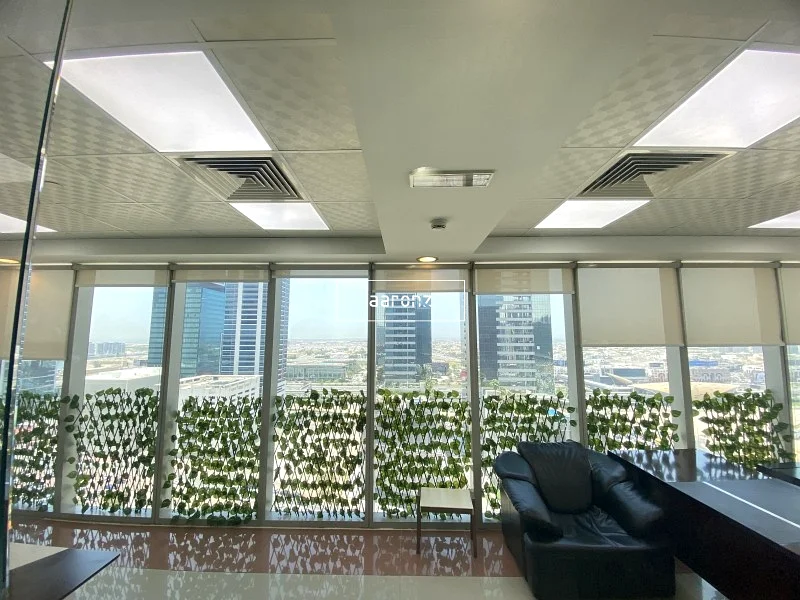Near to Metro | Fully Fitted | Vacant Unit64070073745283114