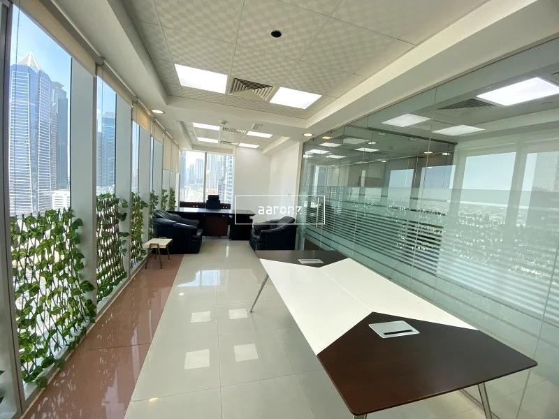Near to Metro | Fully Fitted | Vacant Unit64070073745283111