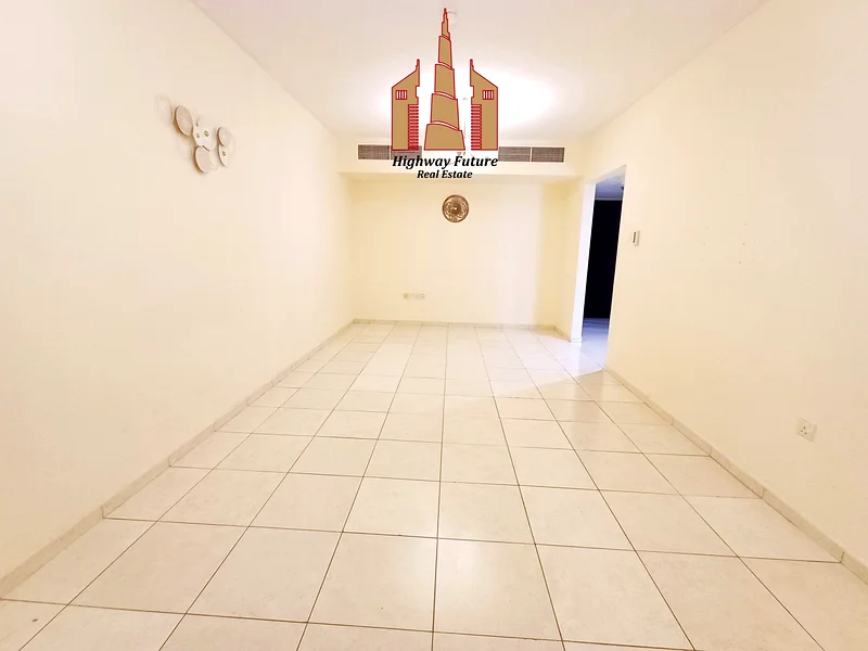 Gym&Pool free ● Species 1-BHK Aprt with Balcony ● Master bedroom ● Fully family Building64052440206467112
