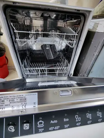Siemens latest model 2 racks built-in fully integrated dishwasher