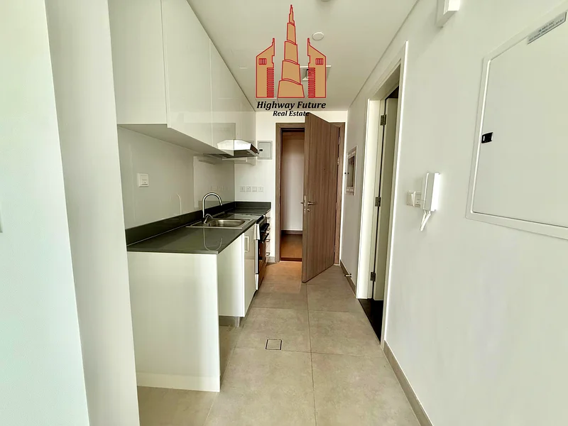 Ready to move// studio apartment with all amenities//Rent 35k in 4CHQS64053189409921114