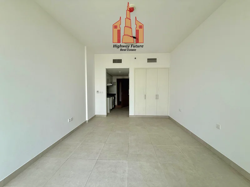 Ready to move// studio apartment with all amenities//Rent 35k in 4CHQS64053189409921113