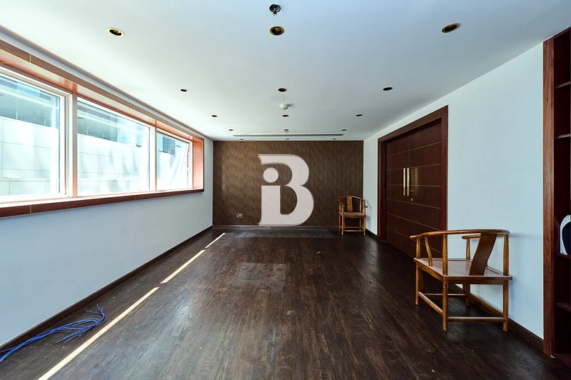 Rare Unit | 5 star Property | Near Metro64067462245633111