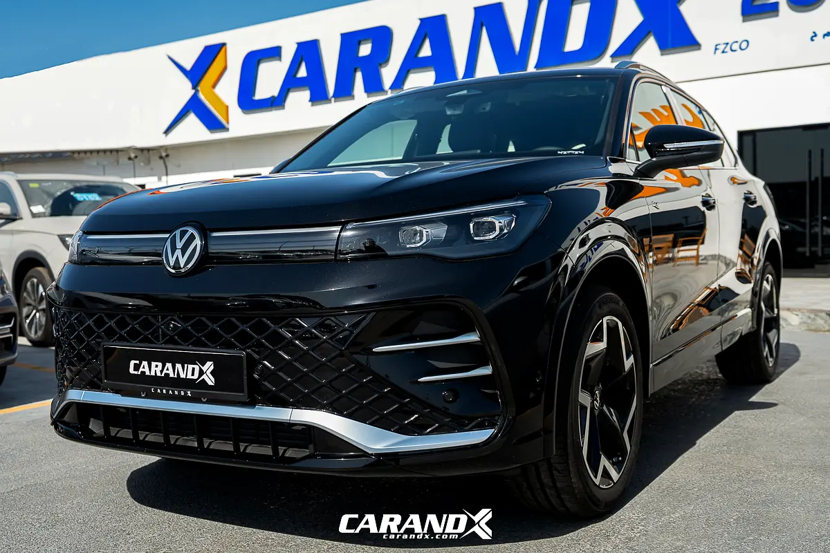 Volkswagen Tiguan 2025 — photo 1 of 20