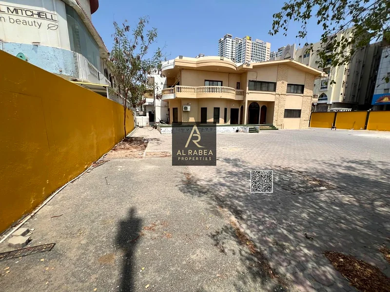 An investment opportunity for your business – large spaces – spacious store – at a great price64073007993089112