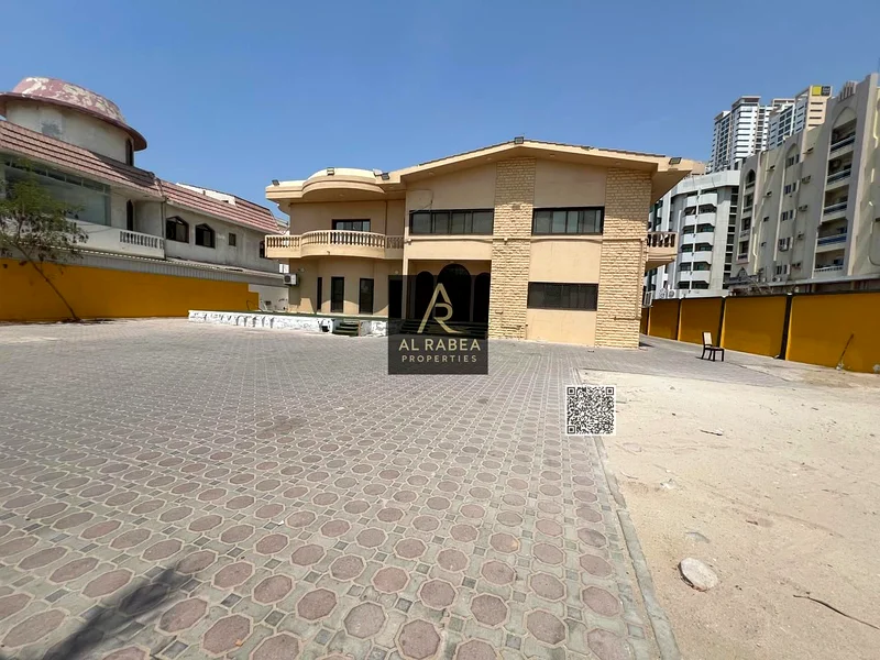 An investment opportunity for your business – large spaces – spacious store – at a great price64073007993089111