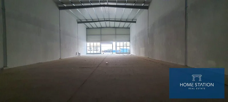 READY TO MOVE UNIQUE LOCATION  WAREHOUSE AVILABLE MAIN ROAD64065704742529114