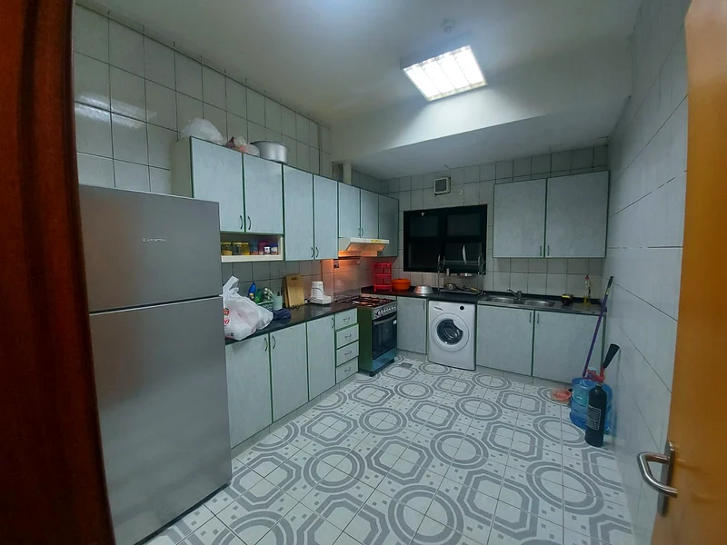 غرفة فردية مع حمام داخلي للإيجار64047868237953113