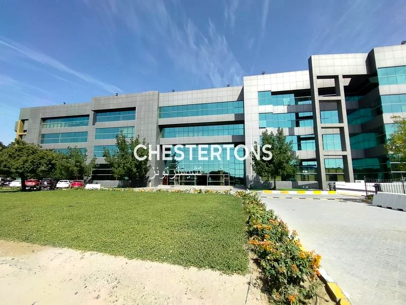 Retail Space | Prime Location | Bright64066252000771110