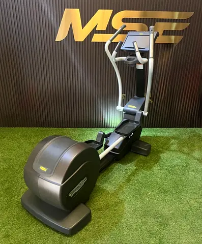 Technogym Excite Crosstrainer  (UNITY Display ️)