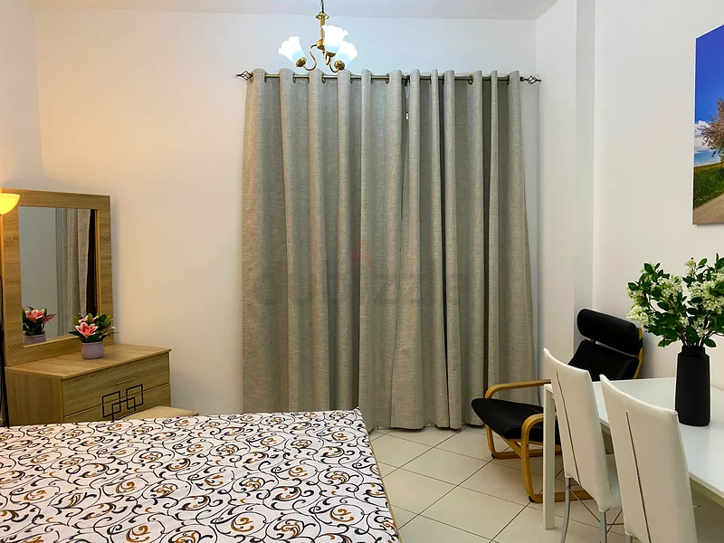 غرفة نوم رئيسية للإيجار في دبي، النهدة 2.64049671403394113