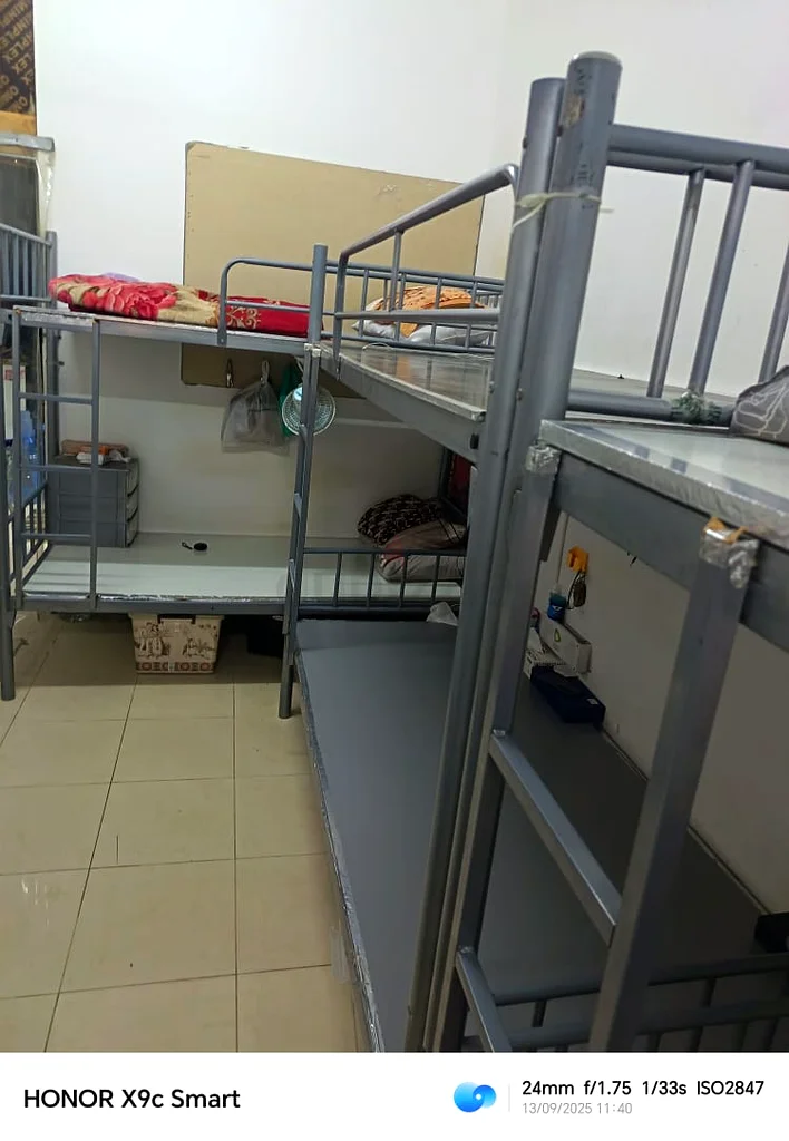 Bedspace Available for Indian Bachelors in Al Murar,Dubai64057140160258112