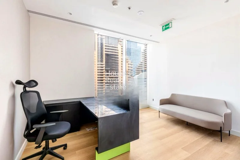Stunning View | Fitted | Prime Location64062812711683111