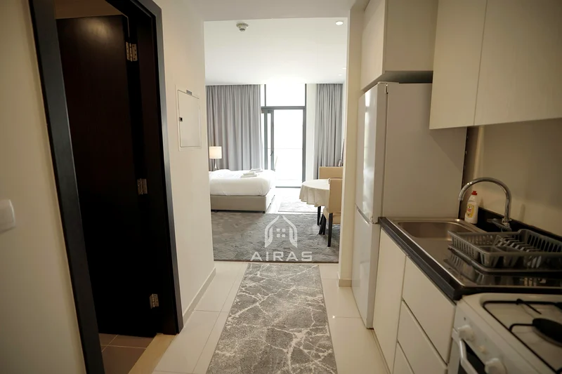 استوديو واسع | مفروش بالكامل | دبي الجنوب64230675315842112