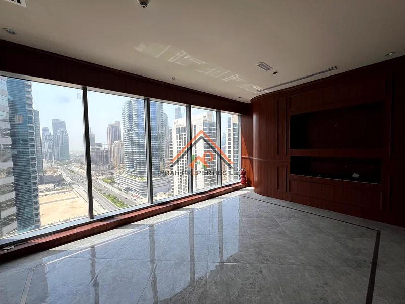 Hot Deal | 2 Parking's | Burj Khalifa & Canal View | Fully Fitted64068551211395111
