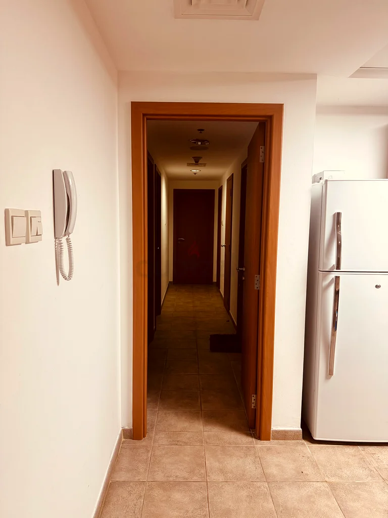 غرفة خاصة مع حمام خاص متاحة للسيدات في UP Tower64048917446913114