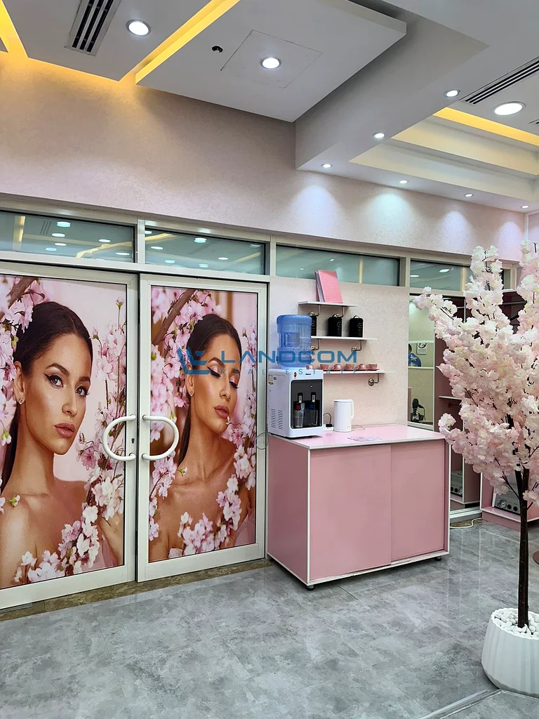 "Luxury Salon & Spa for Rent in Dubai Land – Business Sale at AED 250K for 10 Days Only!"64062371996289110