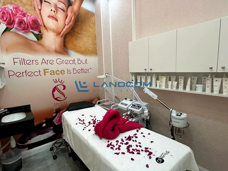 "Luxury Salon & Spa for Rent in Dubai Land – Business Sale at AED 250K for 10 Days Only!"64062371996289112