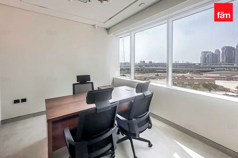 SEA VIEW | FULLY FITTED and FURNISHED | VACANT64071282328065113