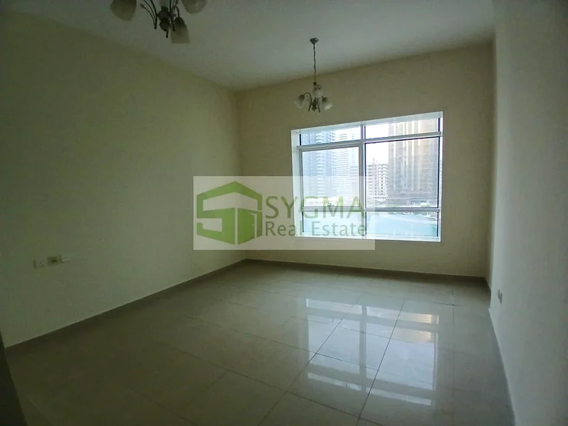 Full Lake View| Ready To Move | On the Metro64142267416705114