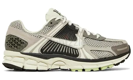 Nike Air Zoom Vomero Cobblestone