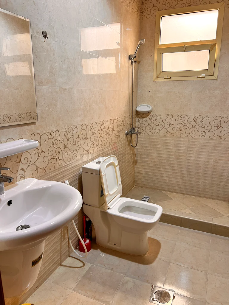 غرفة عائلية متاحة في عجمان (مشاركة)64054494721155112