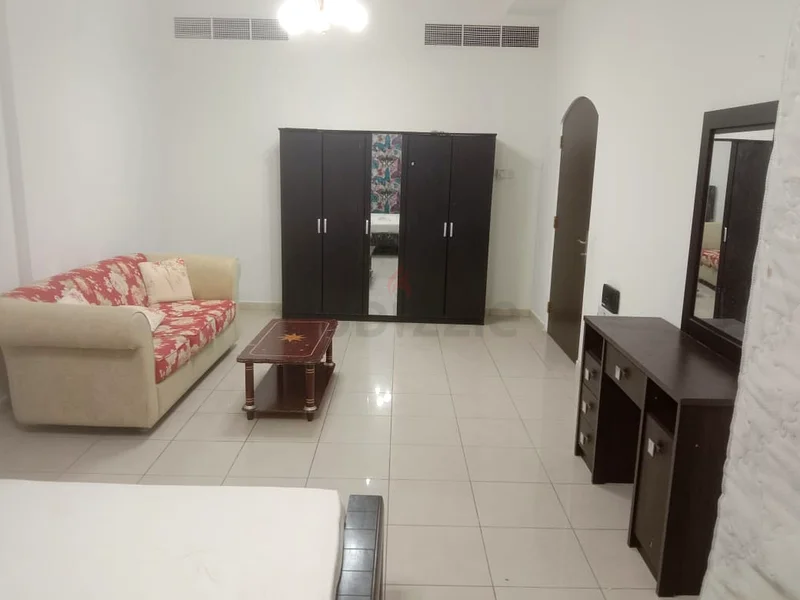 غرفة للإيجار، بدون عمولة، مباشرة من المالك64053626735489111