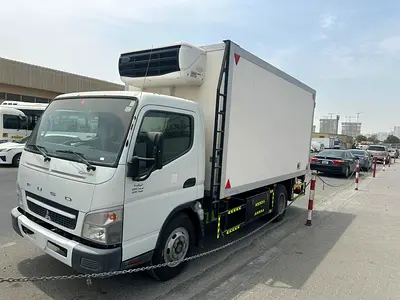 MITSUBISHI CANTER 2017 CHILLER BOX GCC SPECS