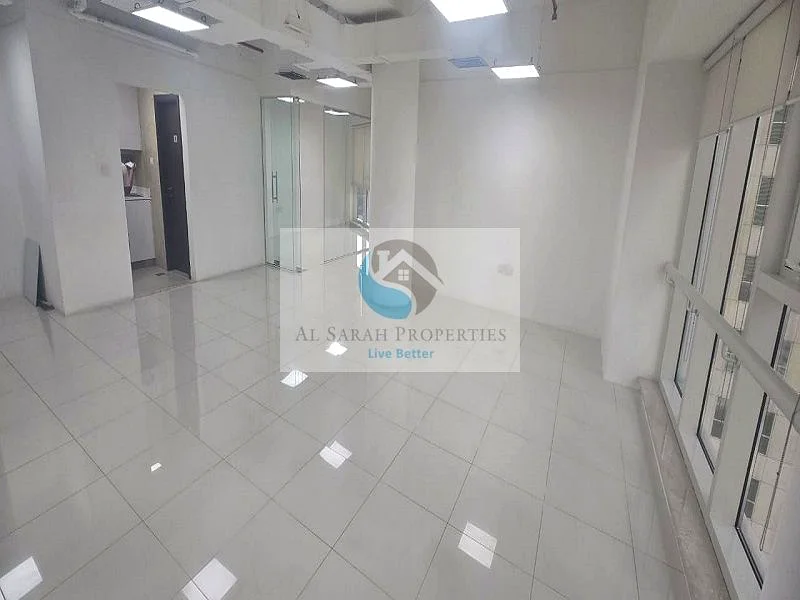 READY TO MOVE IN I WITH SMALL PARTITION I FULLY FITTED OFFICE64071282302081110
