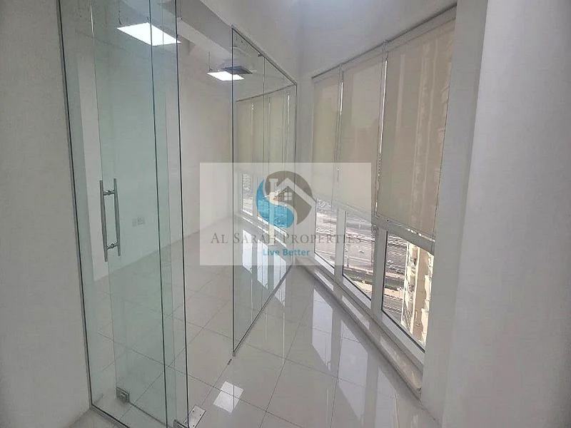 READY TO MOVE IN I WITH SMALL PARTITION I FULLY FITTED OFFICE64071282302081111