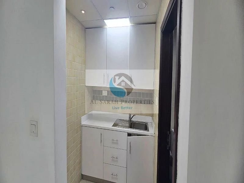 READY TO MOVE IN I WITH SMALL PARTITION I FULLY FITTED OFFICE64071282302081112