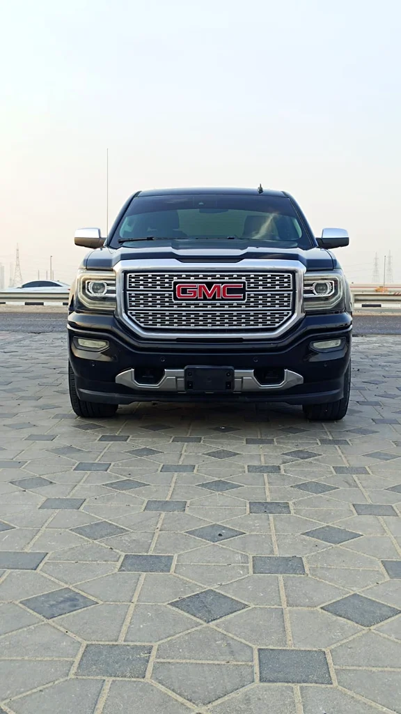 GMC Sierra 2017 Denali | GCC Specs | Excellent Condition63910742969090111