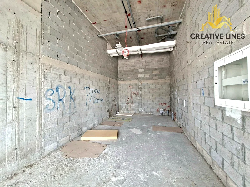 Chiller Free || prime Location || Shell and Core64064810087555110