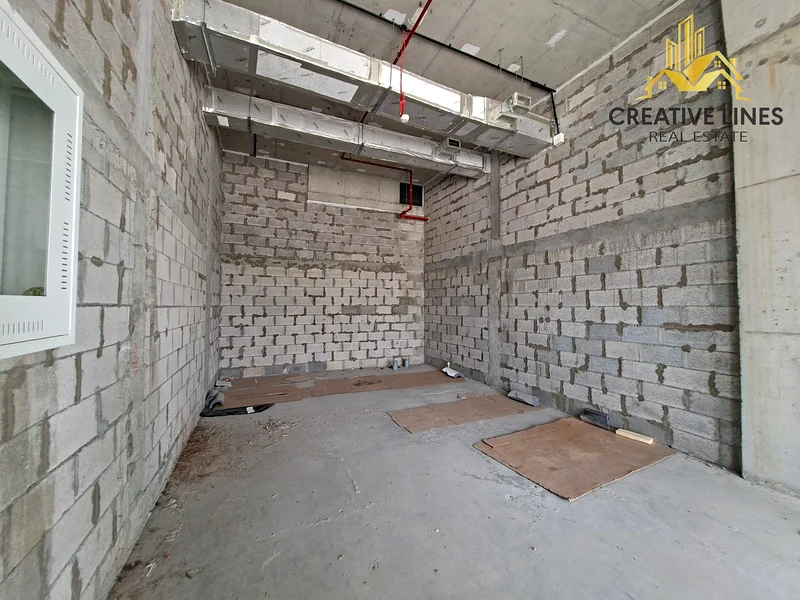 Chiller Free || prime Location || Shell and Core64064810087555114
