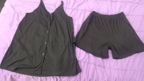 Chic Women’s Loungewear Set - Perfect for Relaxing