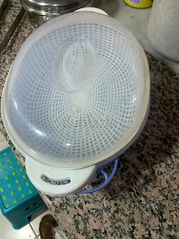 Versatile Plastic Strainer for Your Kitchen Needs