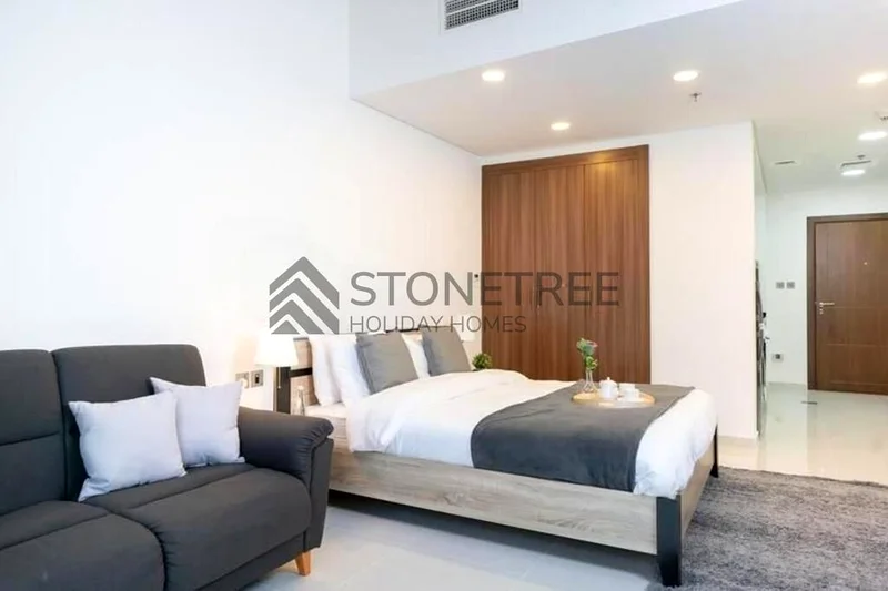 Spacious Studio | Near Golf | Flexible Terms64050358661251111