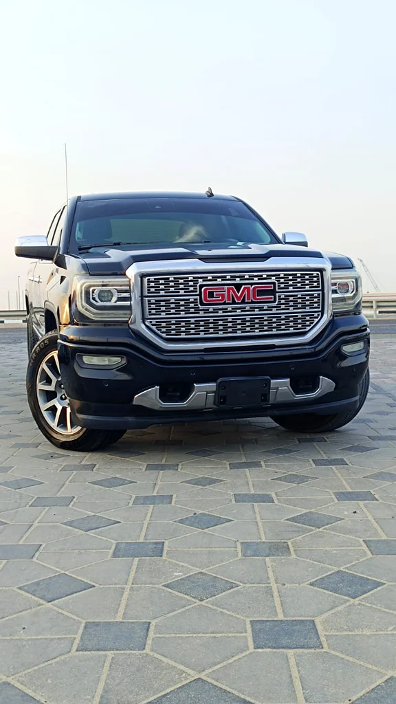 GMC Sierra 2017 Denali | GCC Specs | Excellent Condition63910742969090114