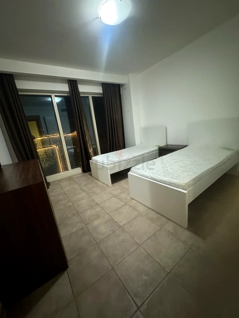 غرفة خاصة مع حمام خاص متاحة للسيدات في UP Tower64048917446913110