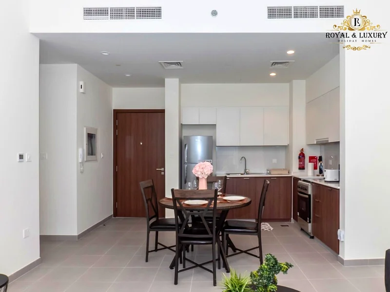 Furnished | Bills Inclusive | Golf Course View | Good for Family64050802925825113